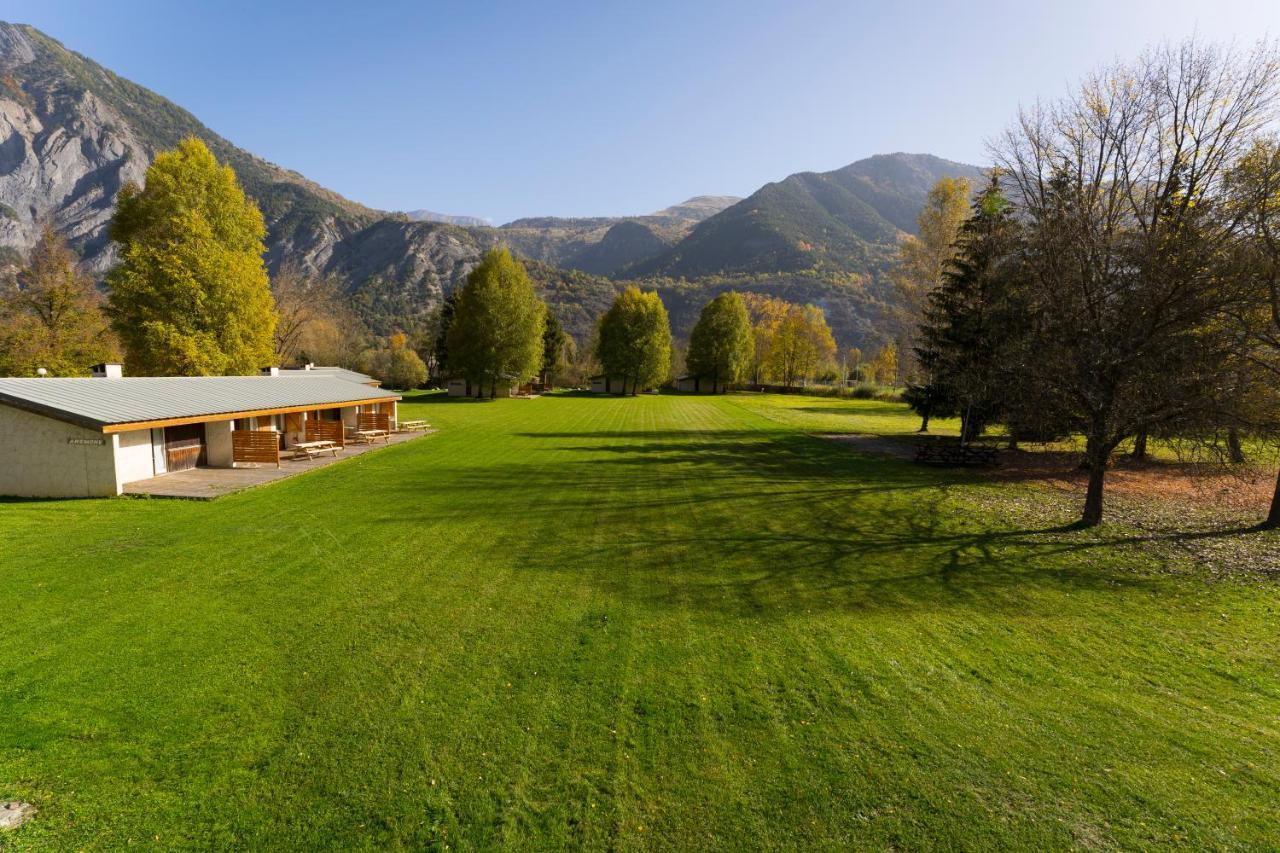 Gite Le Grand Renaud Le Bourg-dʼOisans Εξωτερικό φωτογραφία